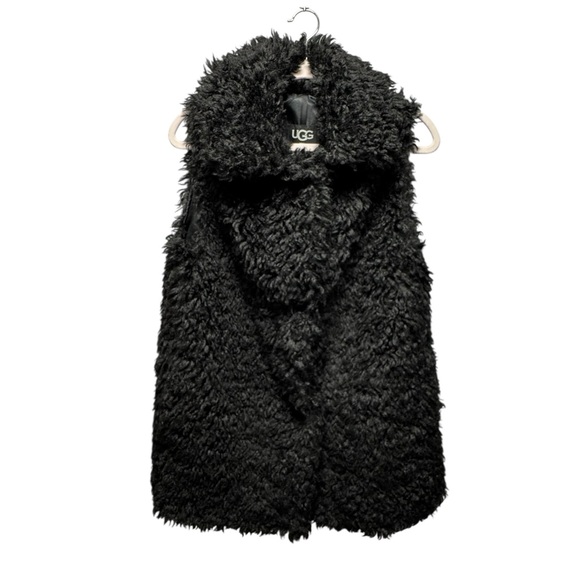 NWT UGG Women Tammie Faux Fur Long Vest In Black - Picture 4 of 11